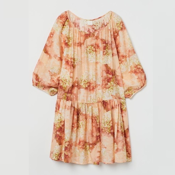 H&M || Airy Hydrangea Floral Mini Dress Medium - Picture 1 of 10